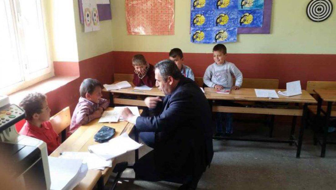İlçe Milli Eğitim Müdürü Necdet BOZYEL İlkokul Ziyaretlerine Devam Etti