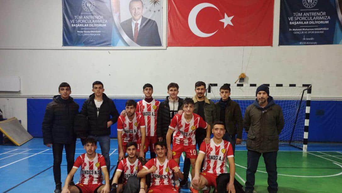 İl Geneli Okullar Arası Düzenlenen Erkekler Futsal Turnuvasında Hasköy Anadolu Lisesi İl 2. si Oldu