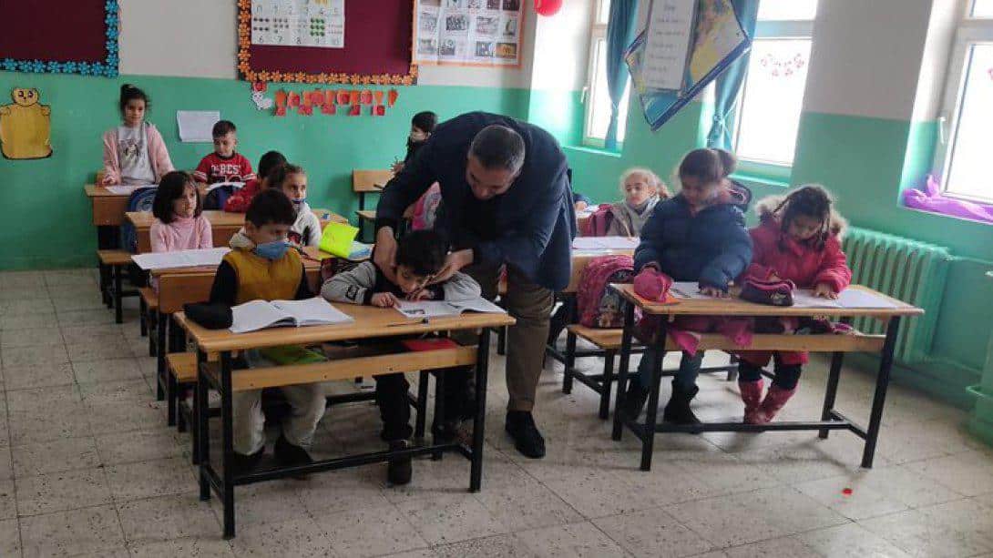 İlçe Milli Eğitim Müdürümüz Sayın Necdet BOZYEL, Okul Ziyaretleri Kapsamında Hasköy İlkokulunu Ziyaret Etti