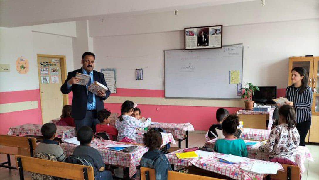 İlçe Milli Eğitim Müdürümüz Sayın Necdet BOZYEL Okul Ziyaretleri Kapsamında Şehit Mehmet Çapar İlkokulu ve Yarkaya İlkokulunu Ziyaret  Etti 