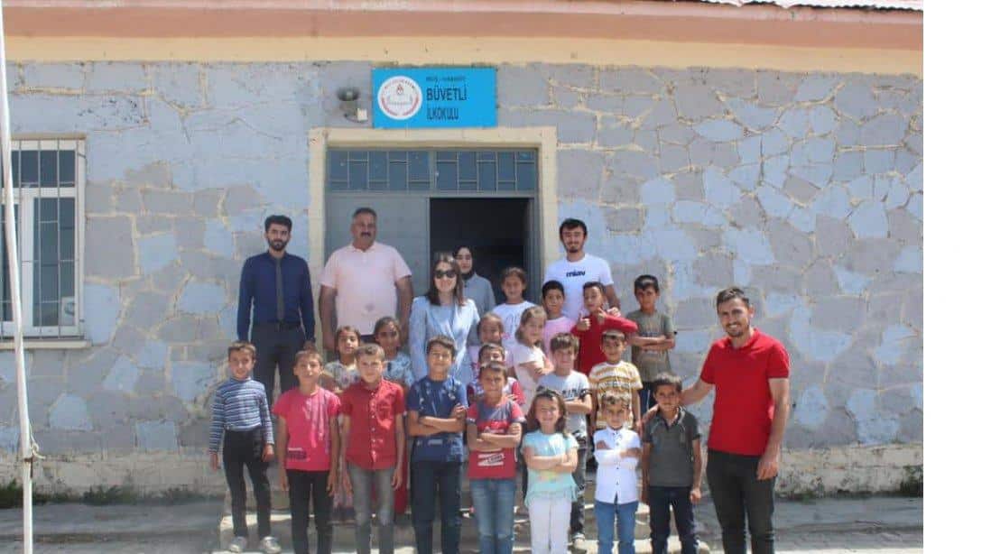 Kaymakamımız Sayın Kübra DEMİRER, İlçe Milli Eğitim Müdürümüz Sayın Necdet BOZYEL ile Büvetli İlkokulunu Ziyaret Etti