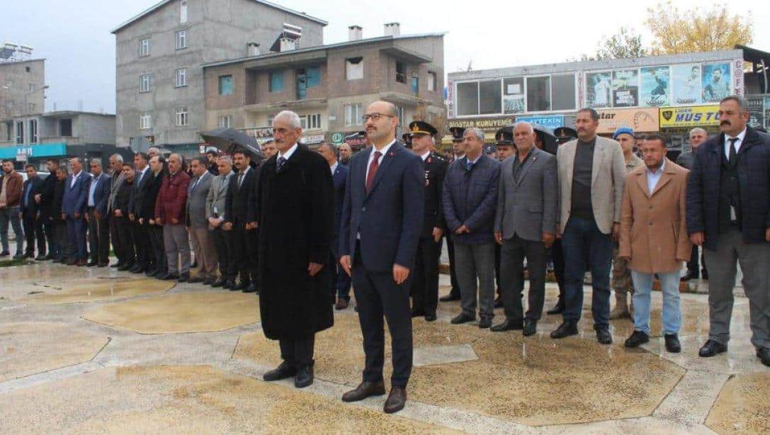10 Kasım Atatürk'ü Anma Programı Kapsamında Çelenk Sunma Töreni Gerçekleştirildi 